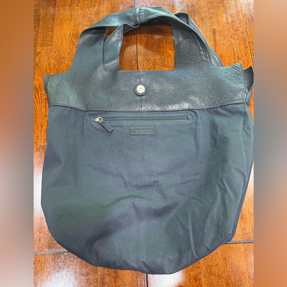 Givenchy “George V” leather bag - Picture 14 of 15